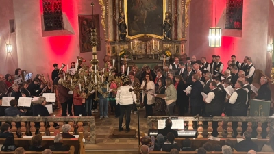 Dekanatskonzert Etzelwang mit den Chören aus Hirschbach, Etzelwang und Kirchenreinbach (Bild: Martina Späth)
