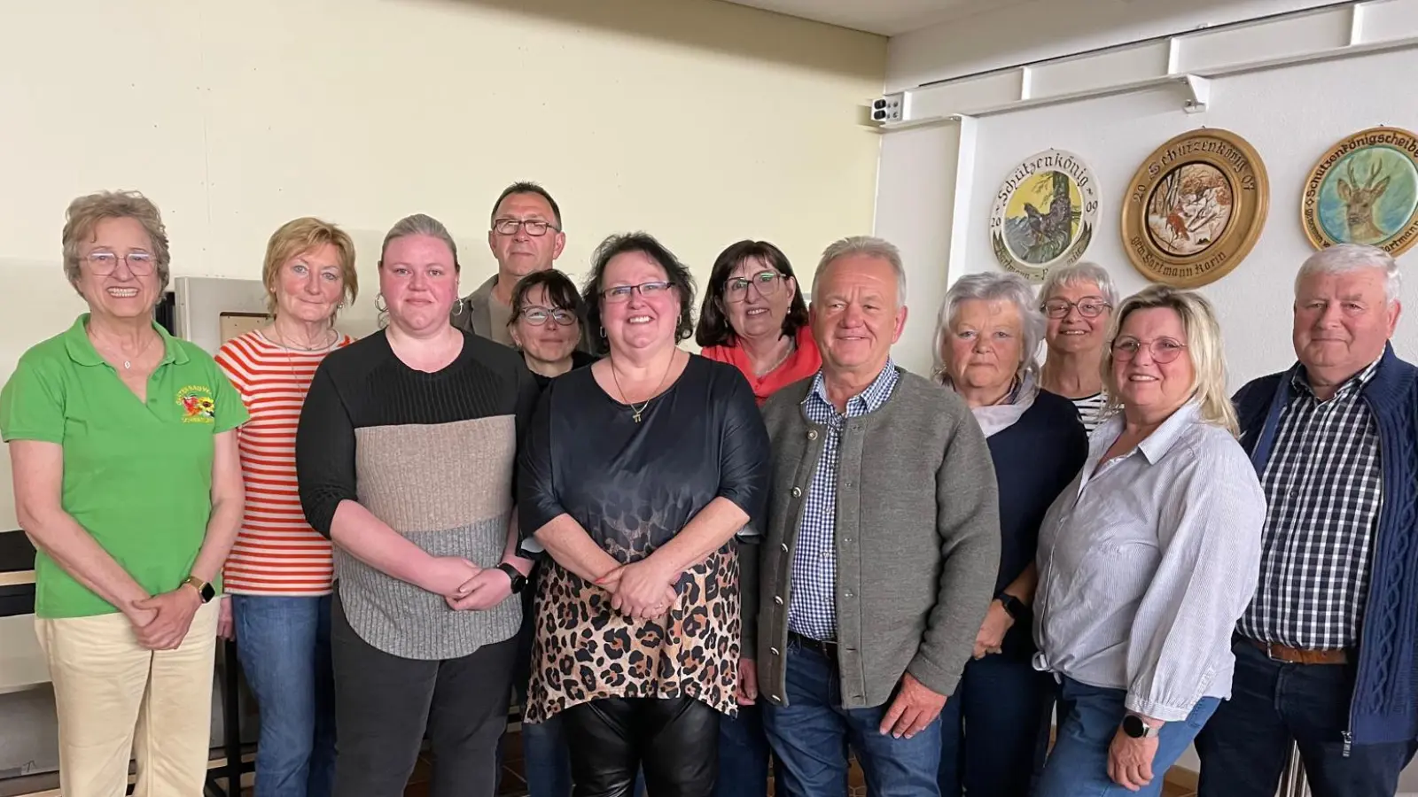 Neue Vorstandschaft des GBV Schwarzenfeld (Bild: Siegmund Kochherr)