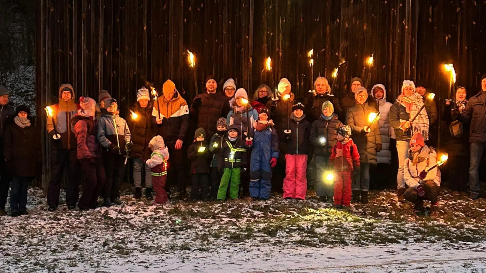 AWO Waidhaus Fackelwanderung 1.25  (Bild: Nicole Sommer)