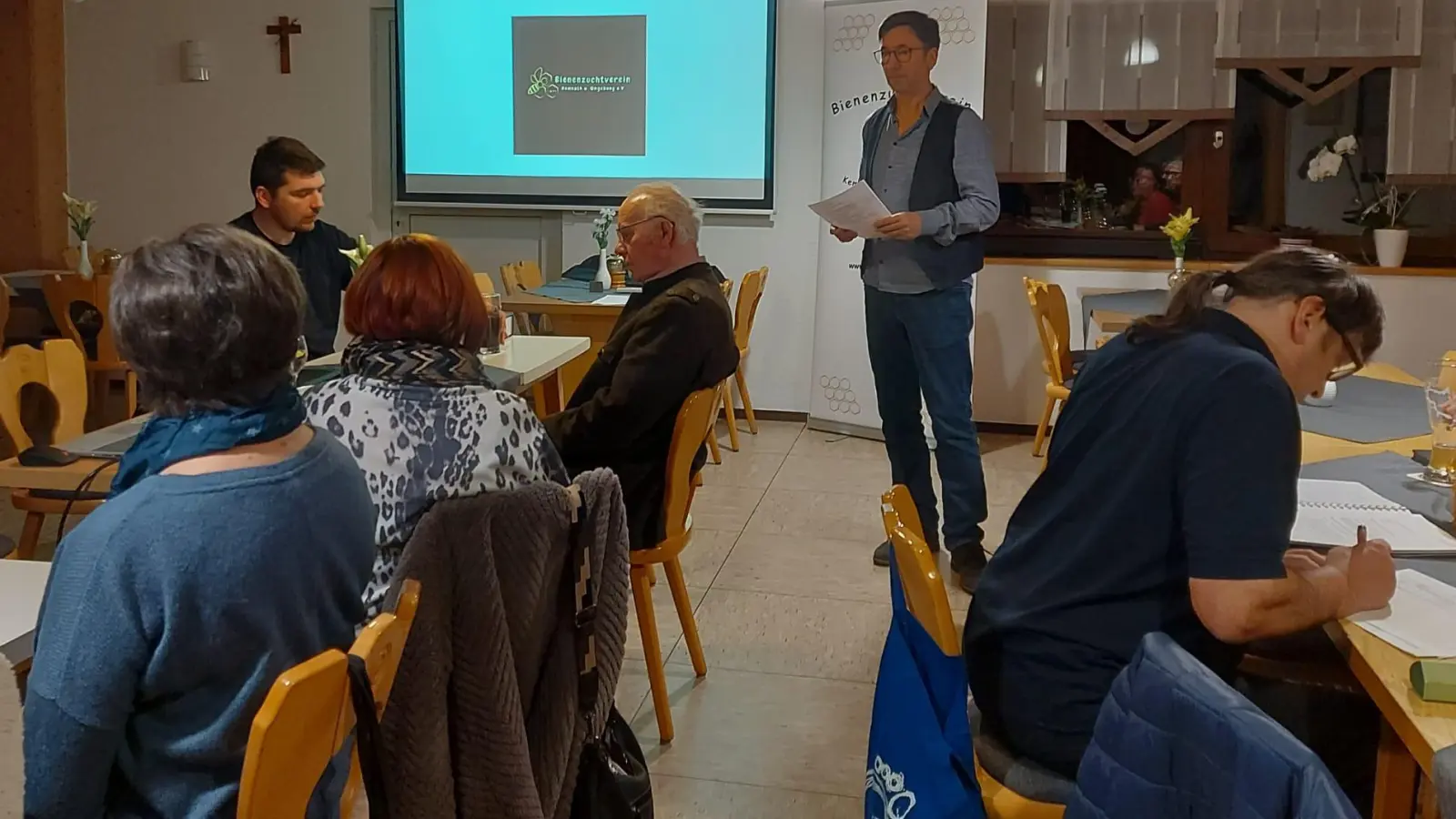 Vorstand Michael Bury bei der Jahreshauptversammlung. (Bild: Christine Dötsch )