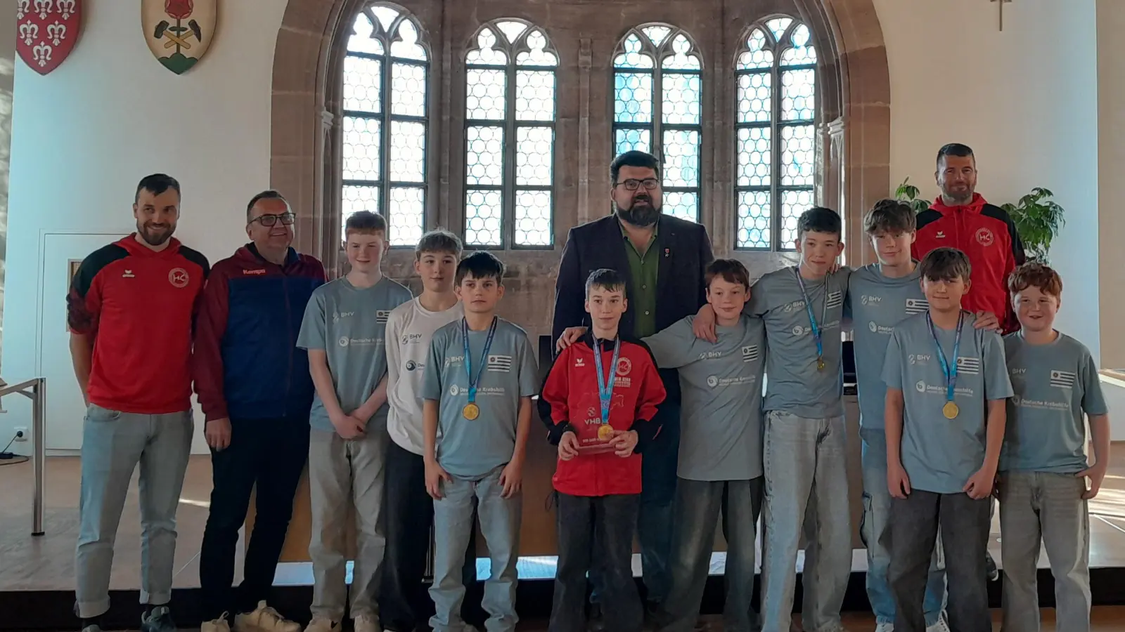 Empfang D-Jugend HC Sulzbach-Rosenberg Mini Handball WM. (Bild: Christina Plotts, Stadt Sulzbach-Rosenberg)