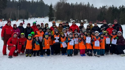 Die Kids hatten viel Spaß beim Skikurs des Ski-Club Tirschenreuth am Fahrenberg. (Bild: Alexander Schirmer)
