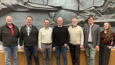 Die Vorstandschaft mit neuem 2. Vorsitzenden Markus Staschewski (Nitte) (Bild: Susanne Kuran)