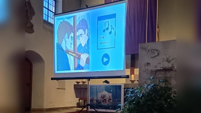 Zum traditionellem ökumenischen Jugendkreuzweg kamen wieder über dreißig Besucher zur inneren Einkehr in der Fastenzeit. (Bild: Roman Melzner)