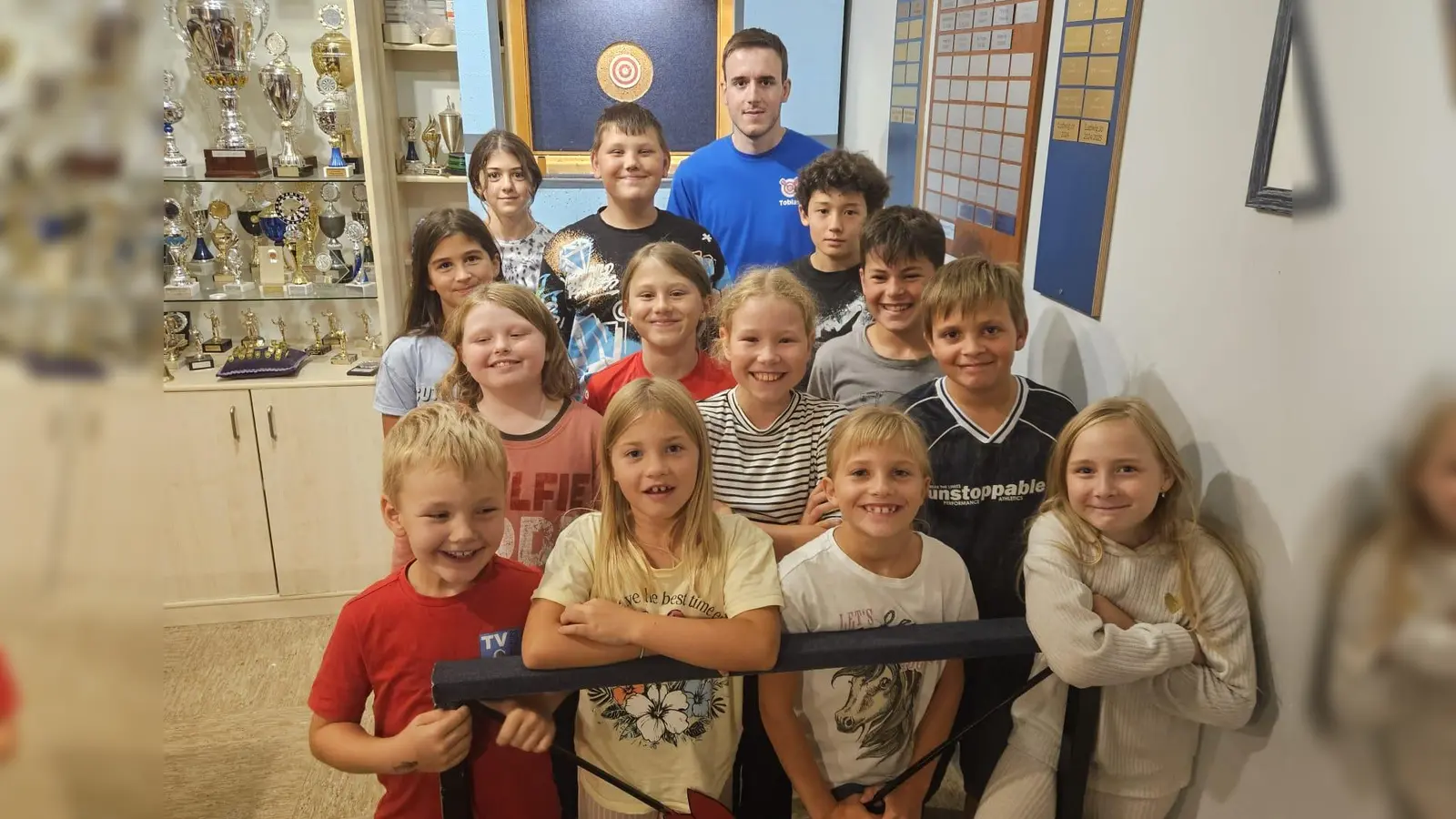 12 Kinder nahmen am Kinderferienprogramm beim Spickerverein „Blaupfeil” teil.  (Bild: Sonja Kramer)