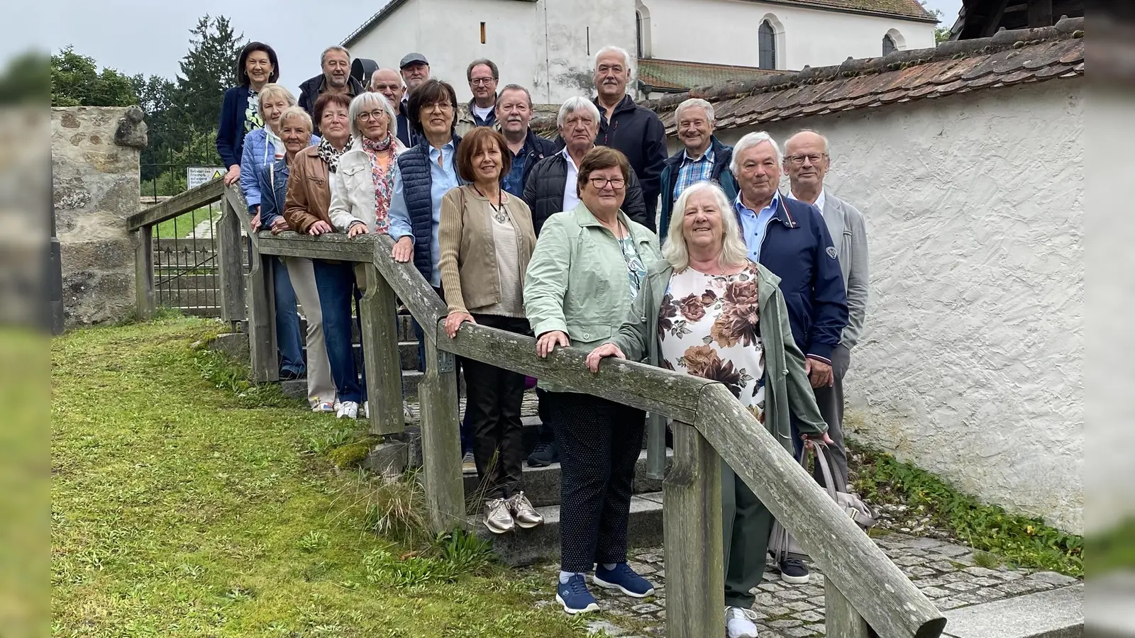Zum 9. Klassentreffen - 65 Jahre nach Schuleintritt - traf sich der Jahrgang 1953/54 in Perschen. (Bild: Raphael Haubelt)