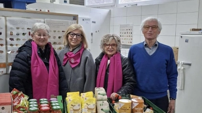 Vl klara Rauch, Margit Köpnick, Hildegard Gallitzendörfer, Bernhard Saurenbach. (Bild: Margit Köpnick)