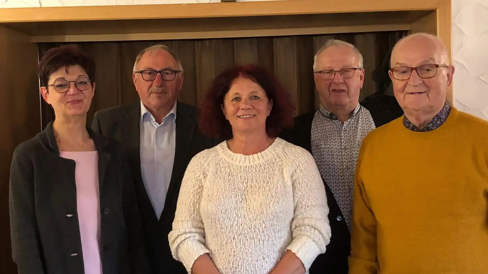 Neuwahlen (von links): Christine Weidmann, Georg Brand, Carmen Flügel, Willibald Reindl, Josef Daubenmerkl. (Bild: Maria Kubitza )