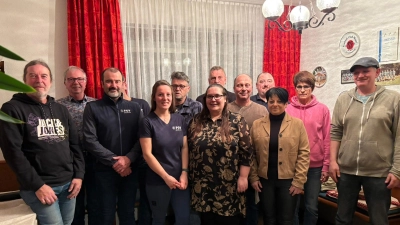 Die neu gewählte oder bestätigte Vorstandschaftdes FGV Brand (von links): Gerald Hoch, Josef Daubner, Stefan Jungnickl, LisaReiprich, Holger Praller, Wolfgang Leibl, Daniela Bayer, Joachim Bauer, Julian Hänel,Karin Hain, Sabine König und Holger Kamecke. (Bild: Holger Kamecke)