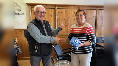 Edda Ströll bedankte sich für die vielen Informationen.  (Bild: Cordula Strupf-Daub)