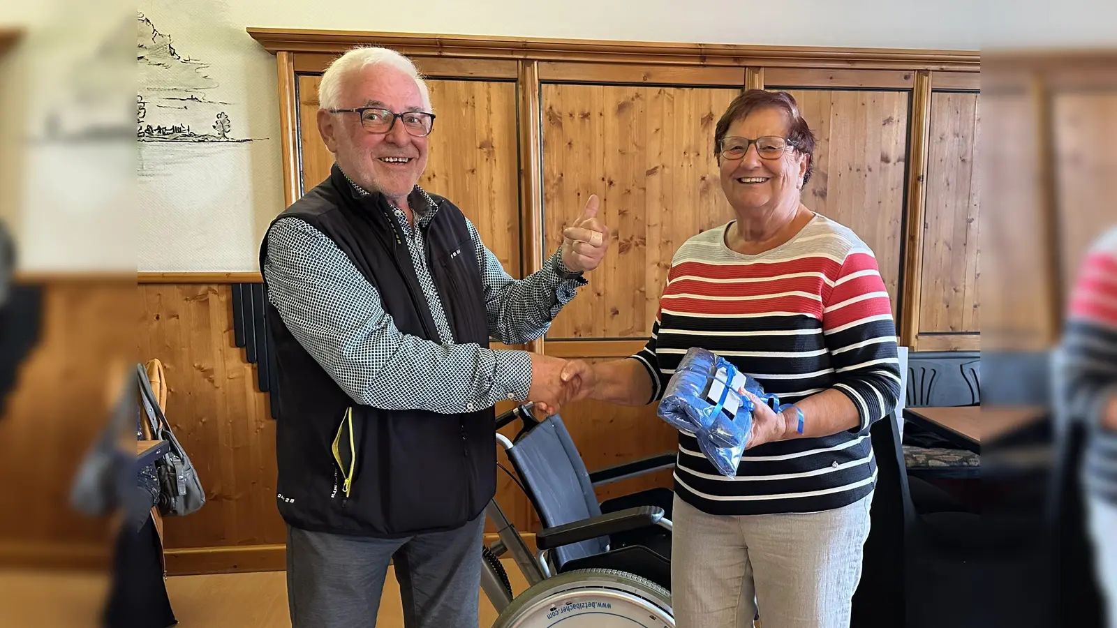 Edda Ströll bedankte sich für die vielen Informationen.  (Bild: Cordula Strupf-Daub)