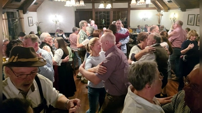 Freude beimTanzen (Bild: Peter Schneeberger)