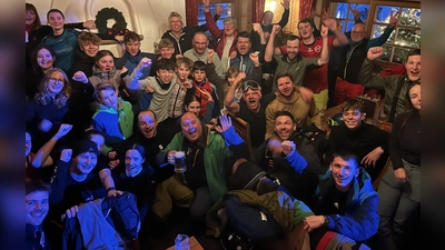 Die Handballer der HC Sulzbach beim Apres-Ski (Bild: Stefan Sehnke)