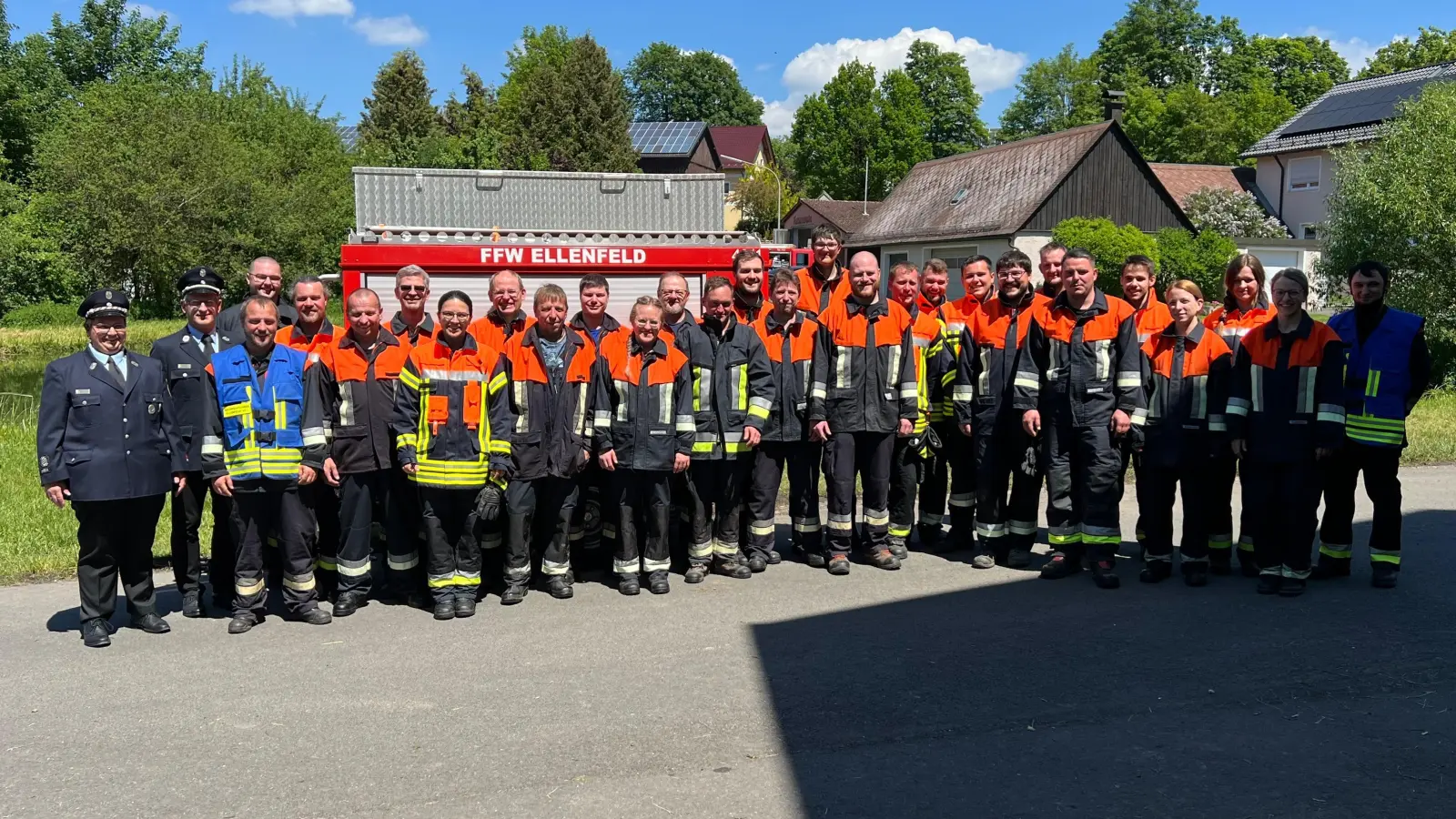 Leistungsprüfung der Feuerwehr erfolgreich absolviert - 27 Einsatzkräfte zeigen ihr Können in Ellenfeld. (Bild: Christian Weigl)
