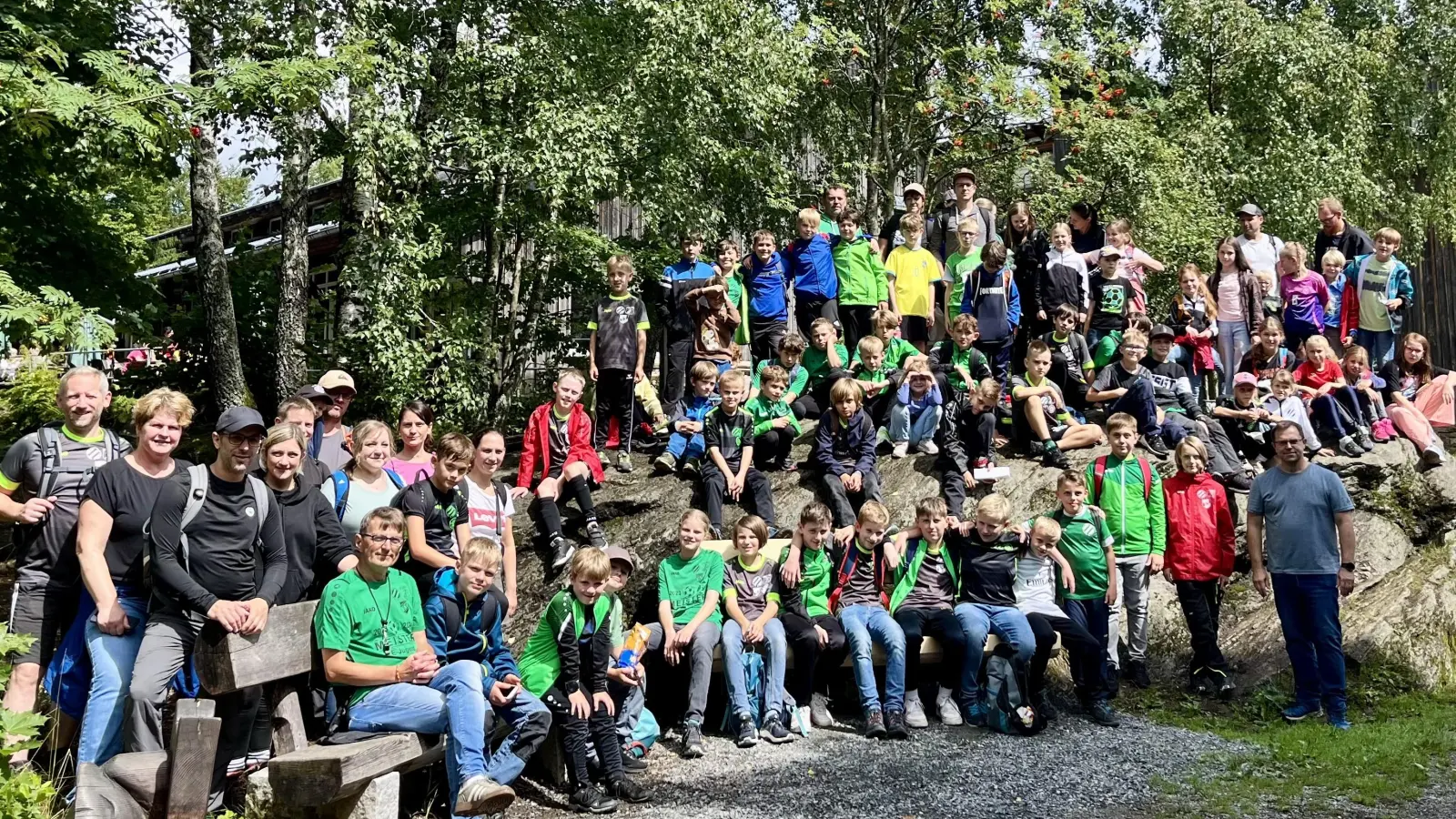 Mit über 80 Personen reiste der SV Kohlberg nach Finsterau. (Bild: Hans Meißner)