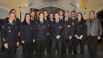 Die neue Vorstandschaft der Feuerwehr Tännesberg  (Bild: Bernhard Zimmet)