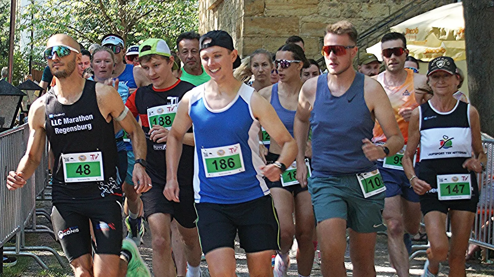 Start zum 5 km Lauf (Bild: Franz Pretzl)