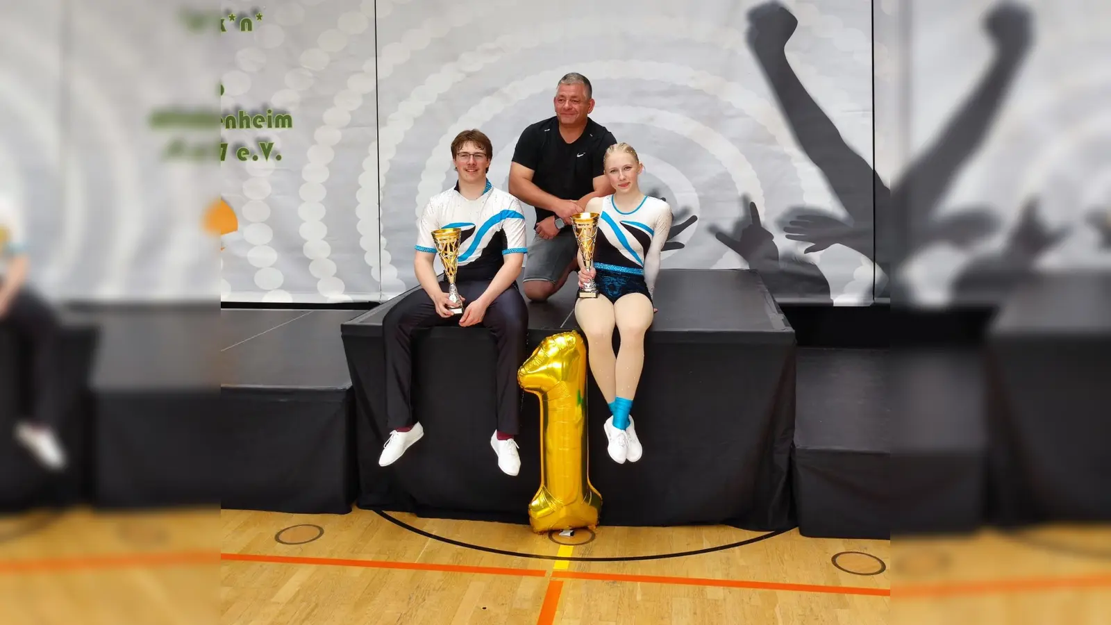 Thomas Hottner, Trainer Bernd Peter, Melina Steindl (Bild: Sabine Steindl)