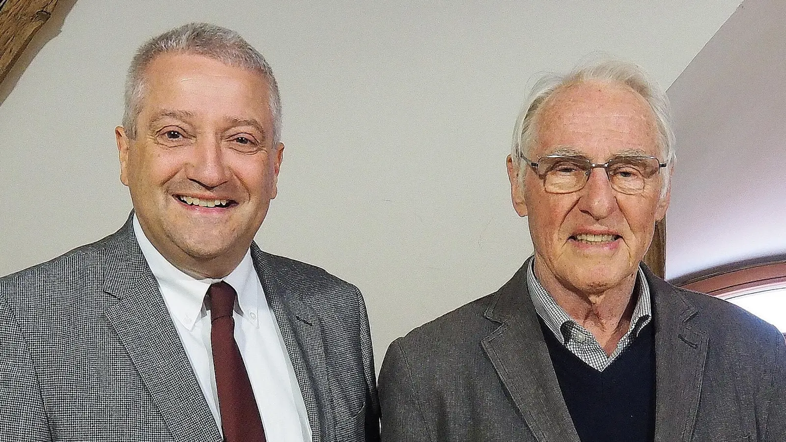 von links. Professor Dr. Thomas Beyer, Dr. Ehrenfried Lachmann, Sprecher der Tutzing-Freunde (Bild: Siegfried Bühner)