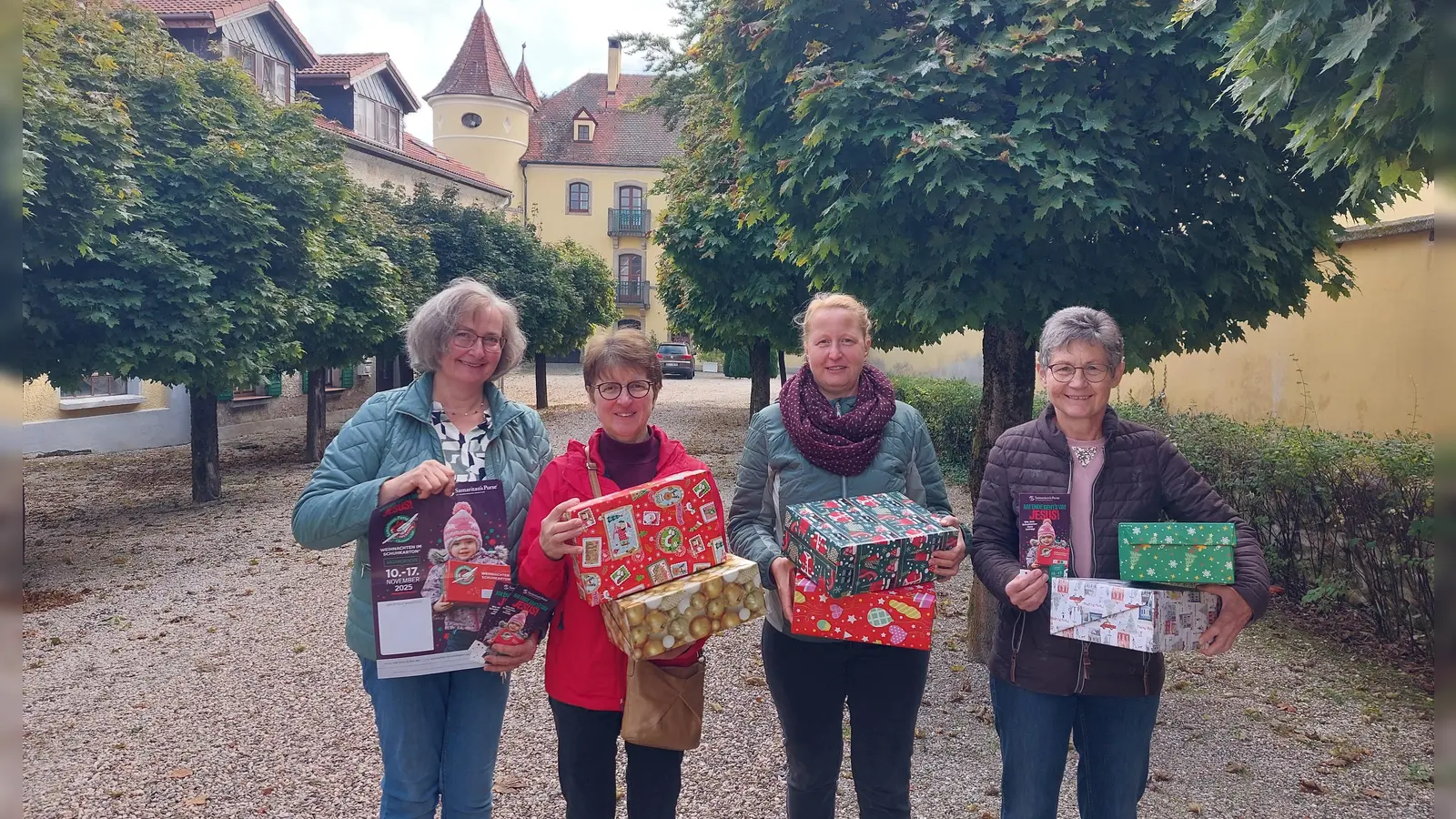 Koordinatoren-Team von Weihnachten im Schuhkarton von links Erika Häupler, Gabi Schröml, Katrin Feil, Erna Mehlhase (Bild: Katrin Feil)