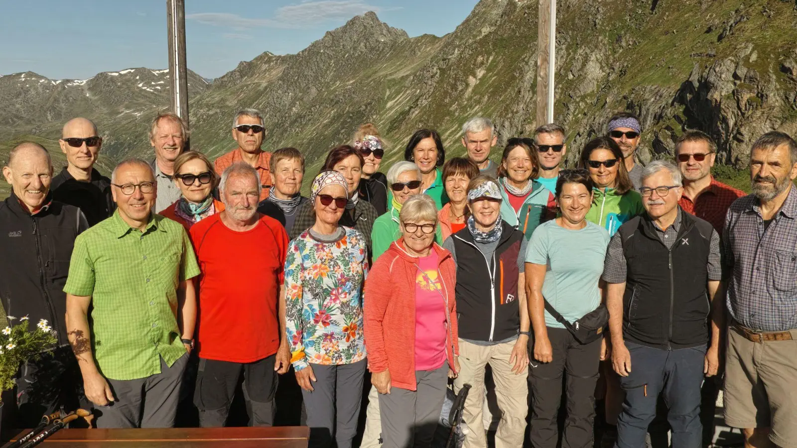 25 Mitglieder der Sulzbach-Rosenberger DAV-Sektion waren für fünf Tagen in der österreichischen Verwall-Gebirgsgruppe beim Bergsteigen.  (Bild: Ludwig Kirschhock/exb)