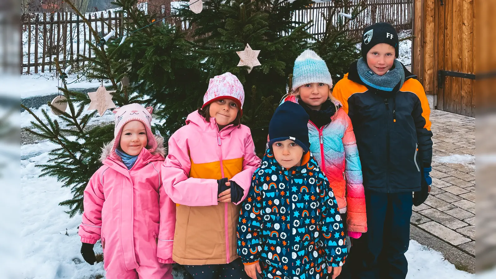 Die Kinder der Thansteiner Vereine haben fleißig bebastelt. (Bild: Christina Mühlbauer)