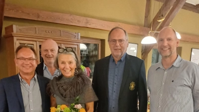 Vorstand 2024: Roland Wacker, Joachim Cattaneo, Sabine Paluka, Horst Jäger, Tobias Schober (von links).  (Bild: Roland Wacker)