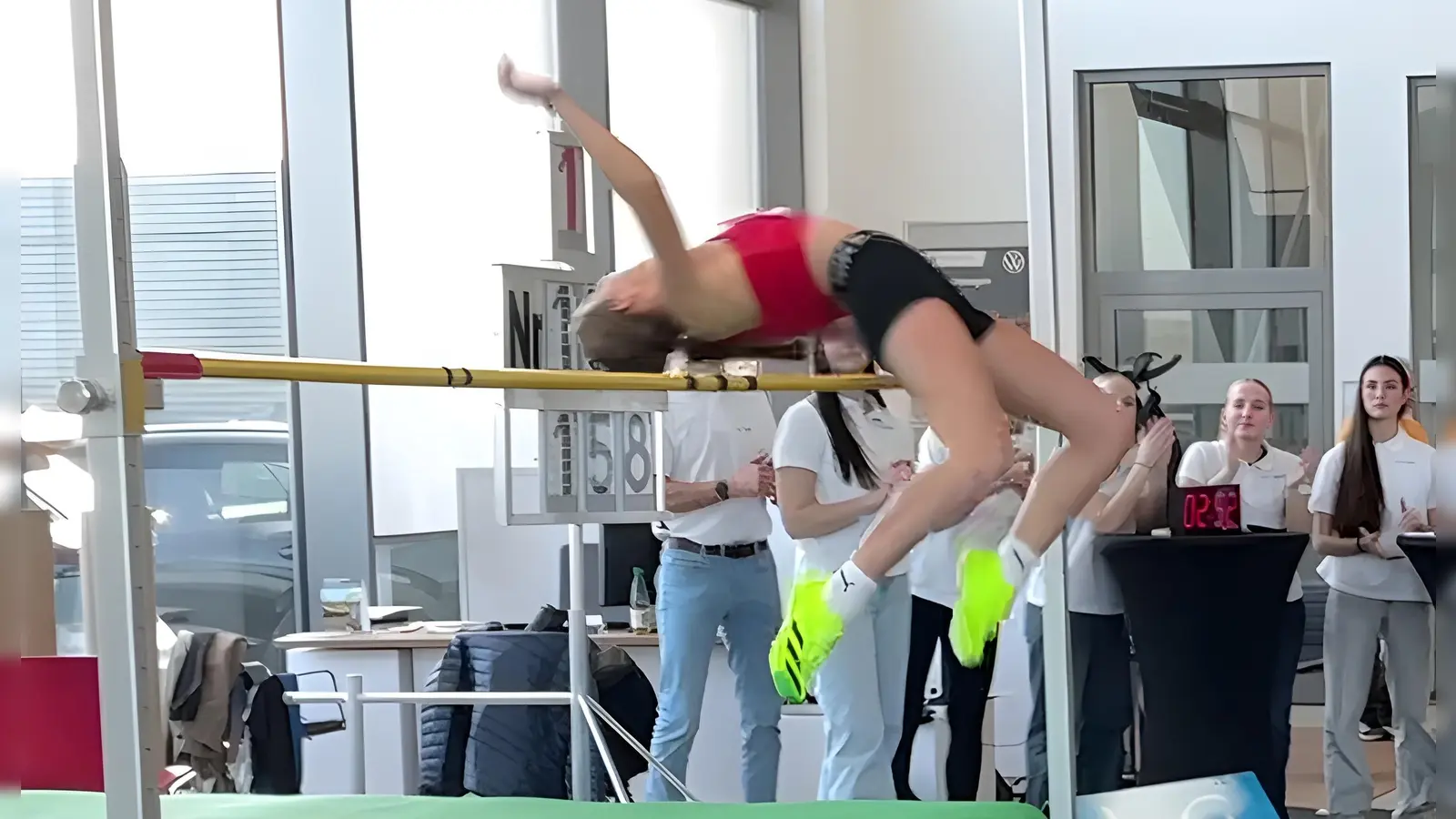 Lara Werner beim Sprung über 1,58 m (Bild: Lilli Werner)