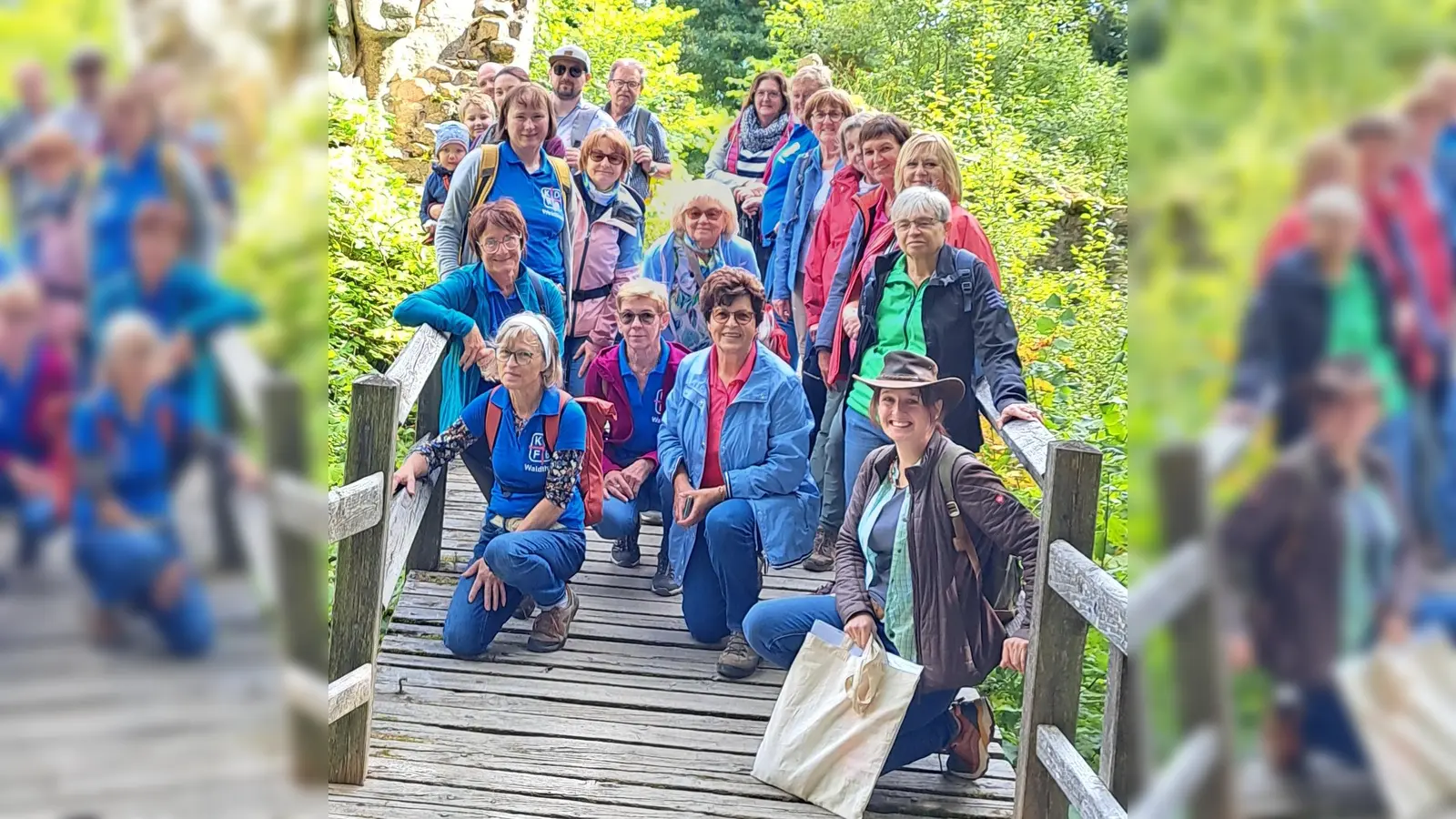 Die Teilnehmer der Steinwaldtour (Bild: Angela Bodensteiner)