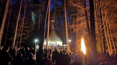 Besinnliche Feier an der Marienkapelle. (Bild: Matthias Hanke)