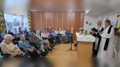 Die ökumenische Andacht. (Bild: Fred Lehner)