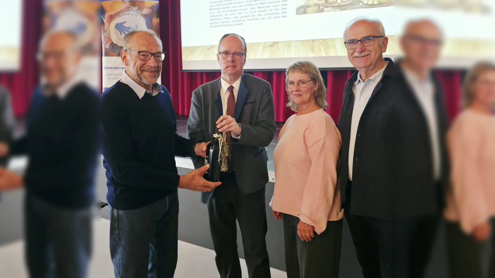 Karl Lorenz, 1. Vorstand GeHiH e.V., Prof. Dr. Erwin Dirscherl, Elisabeth Gottsche und Joachim Sertl, Koordinatoren. (Bild: Anett Vogel)