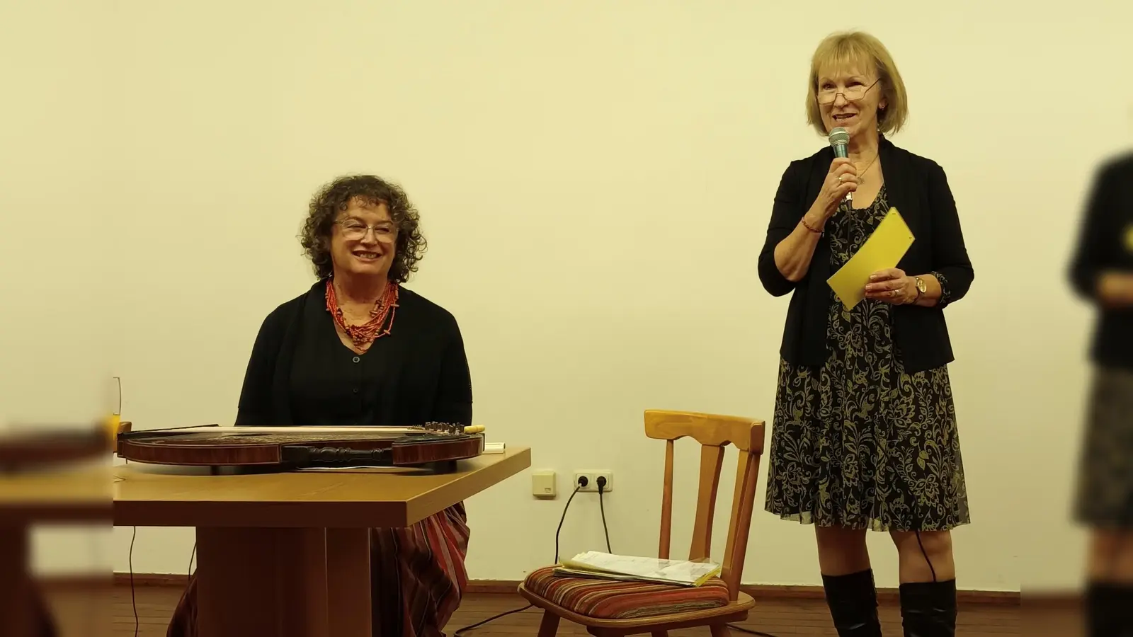 Begrüßung des Ehrengastes Evi Strehl zum Ehrenamtsempfang der Gemeinde Birgland (Bild: Gerda Stollner)