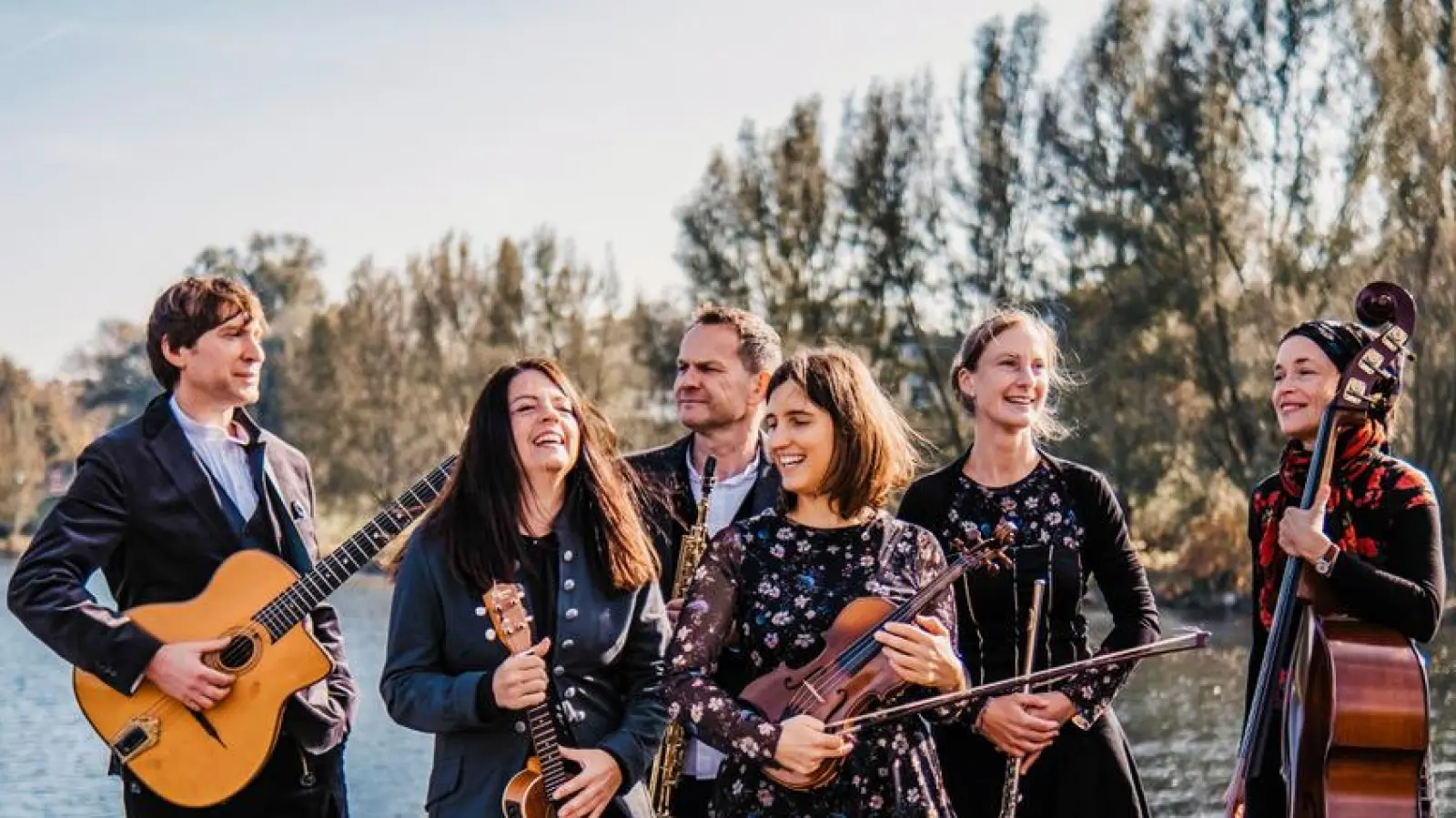 Die Band Lawaschkiri spielt beim Sundownerkonzert im Europa-Tempel. (Bild: exb)