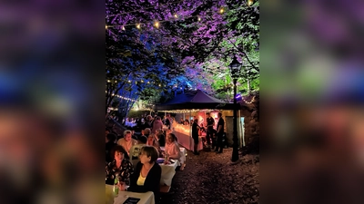 Die Weinfestfreunde laden zum Weinfest im Hohlweg in Oberköblitz ein. (Bild: David Wolf)