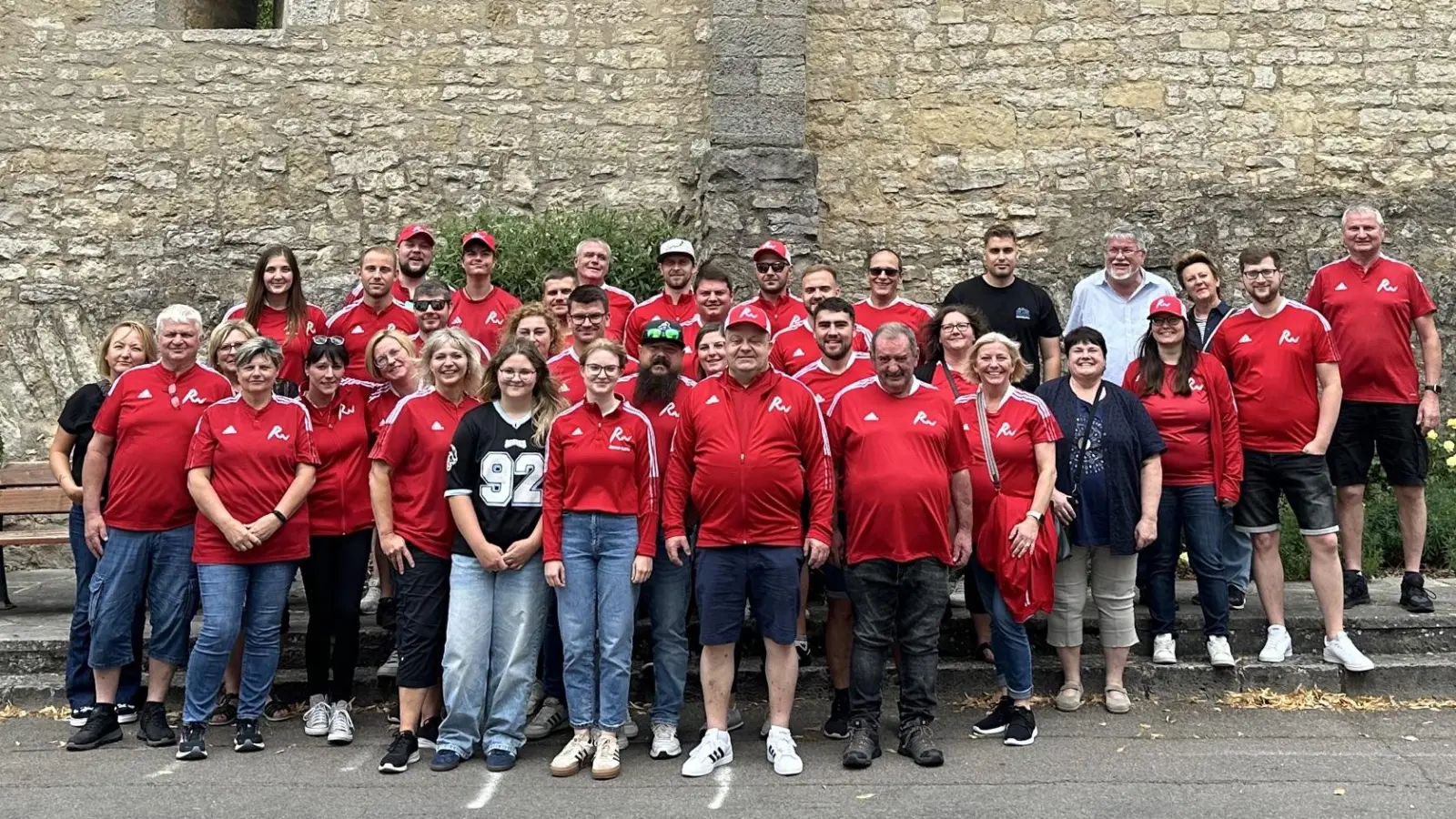  Kegelverein Rot-Weiß Pleystein auf Tour.  (Bild: Martina Lorenz)