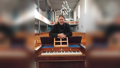 KMD Gerd Hennecke gestaltet am 3. Oktober ein Orgelkonzert in der Christuskirche Sulzbach-Rosenberg. (Bild: Gerd Hennecke)