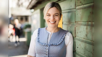 Katharina Schulze kommt im Rahmen ihrer Wirtshaustour nach Weiden. (Bild: Andreas Gregor)