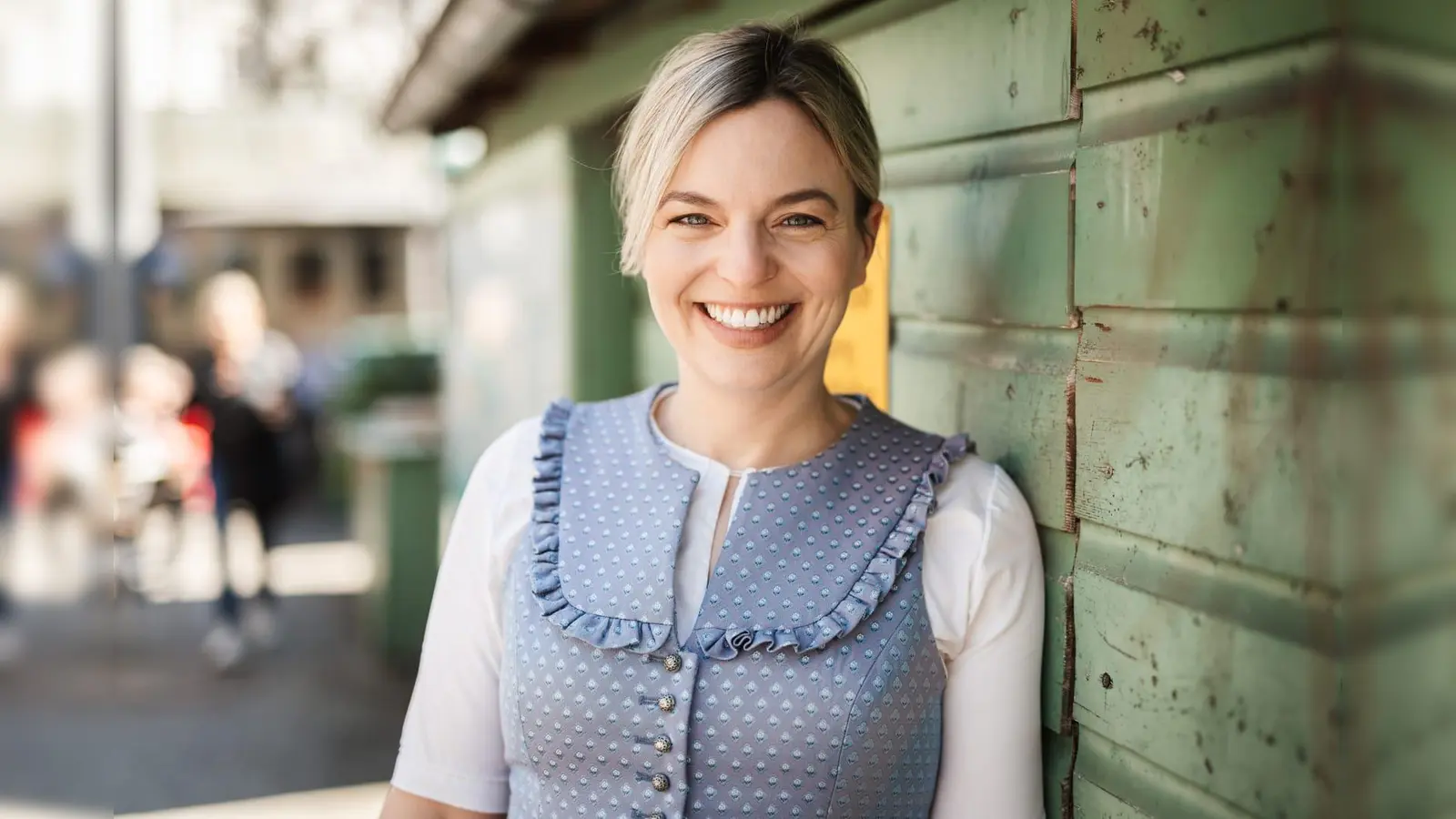 Katharina Schulze kommt im Rahmen ihrer Wirtshaustour nach Weiden. (Bild: Andreas Gregor)