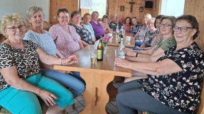 Gute Laune beim Seniorinnennachmittag (Bild: Josef Ebnet)