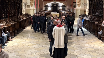 Einzelsegnung der Paare beim Valentinstag in der Basilika Waldsassen (Bild: Markus Scharnagl)