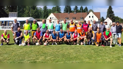 Gruppenfoto der Legenden. (Bild: Harald Biersack)