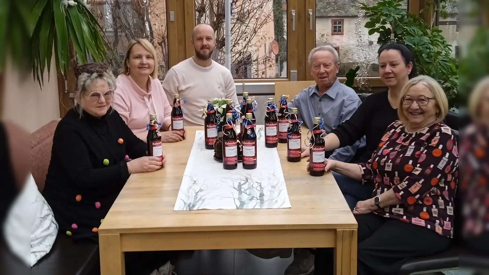 FU- bzw. CSU Mitglieder von links nach rechts: Christina Kreuzer, Gabi Frank, Sebastian Kitta, Erich Schieder, Nadine Gralla-Sommer und Rita Rosner (Bild: Josef Rosner)