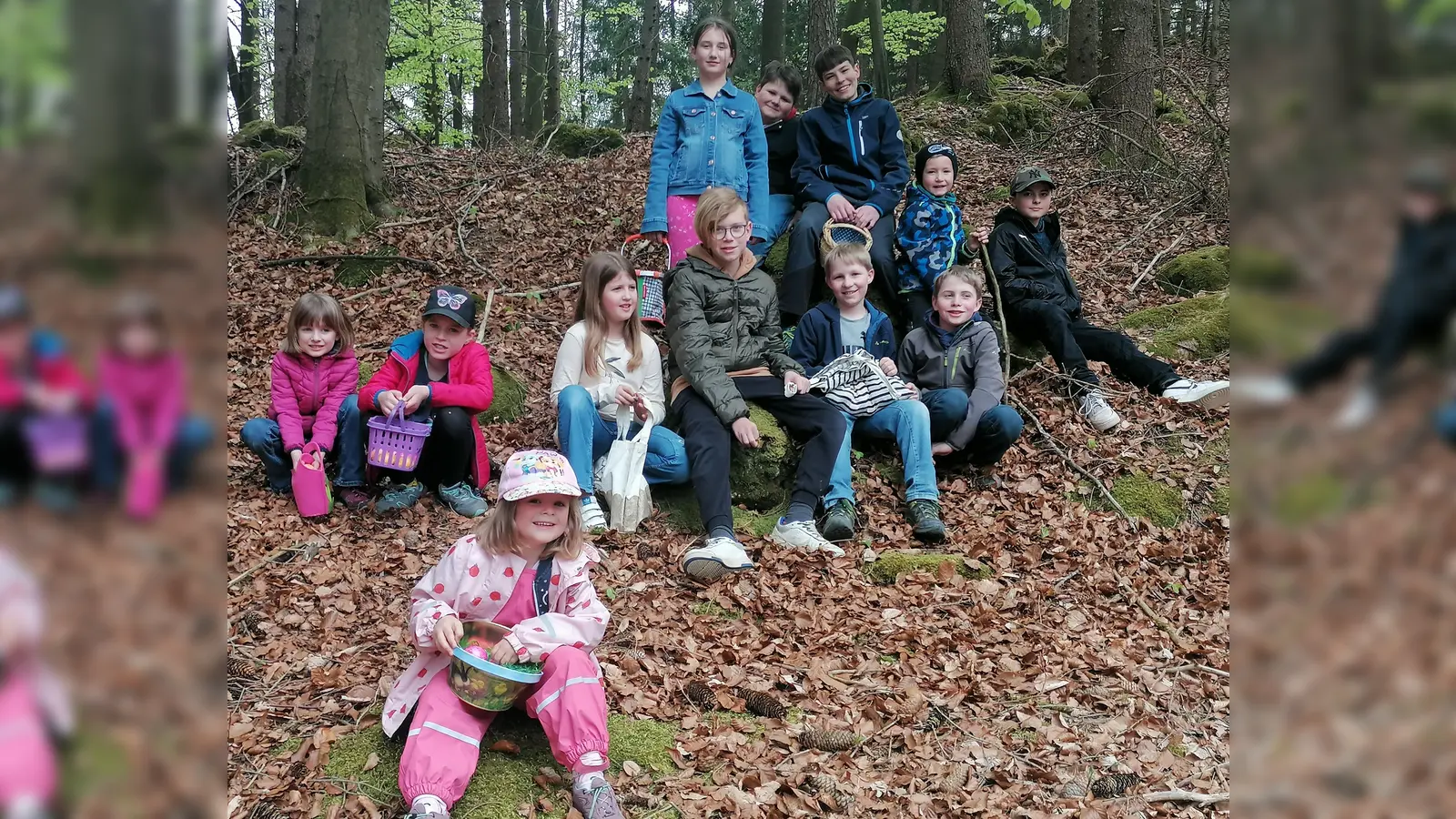 oznorMBstrahlende Gesichter nach der erfolgreichen Ostereiersuche  (Bild: Veronika Bohmann)