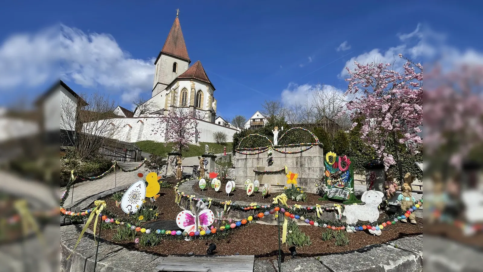 Osterbrunnen 2026 in Ammerthal. (Bild: Doris Weiß)