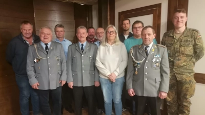 erster von links Wolfgang Niebauer, zweiter von links Hans Krämer, erster von rechts Fabian Wagner, zweiter von rechts Uli Knoch (Bild: Annemarie Mösbauer)