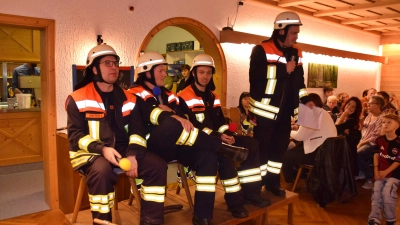 Die Kürmreuther Feuerwehr will auf Digitalisierung umstellen, was aber edier nicht so richtig klappt (Bild: Heidi Kurz)