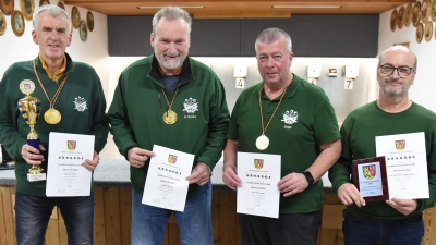 v.l. Gerhard Lotter, Andreas Kreinz, Sepp Schmaußer, Markus Gebhard (Bild: Reiner Hoffmann)