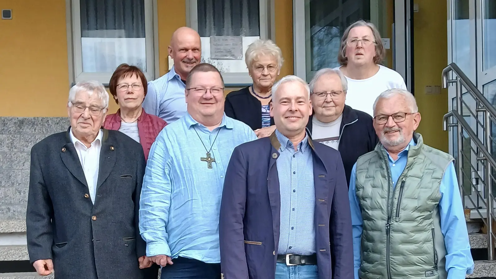 Die neue Vorstandschaft der Kolpingsfamilie Windischeschenbach mit 1. Vorsitzenden Ludwig Würth, vorne Mitte (Bild: Josef Söllner)