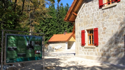 Waldhaus im Steinwald. (Bild: Jochen Neumann)